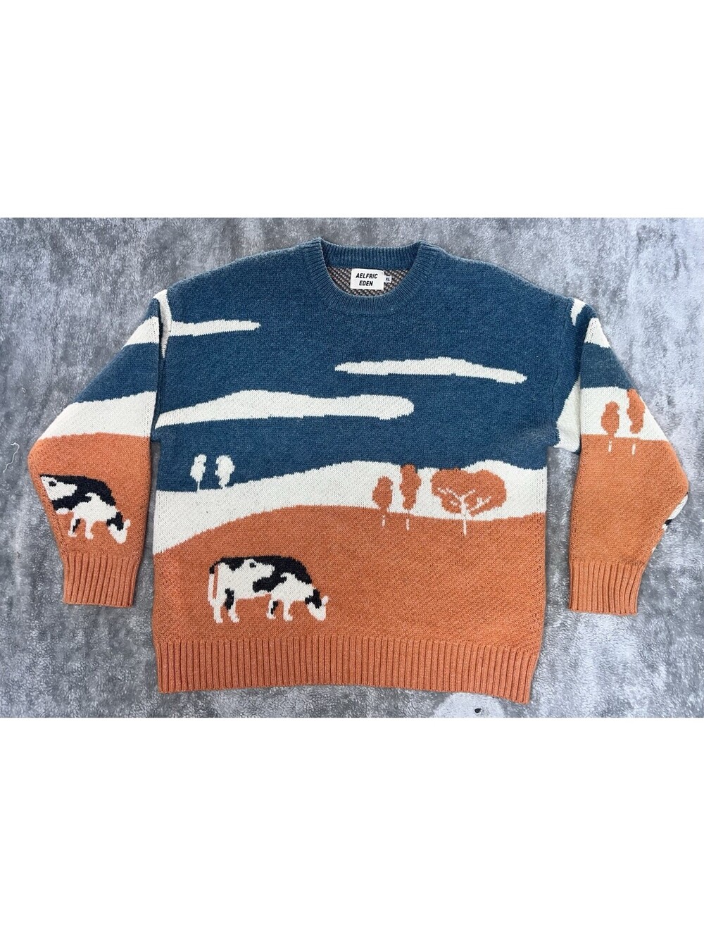 Aelfric Eden Knit Sweater Cow Motif Unisex Size XL Orange black comfy